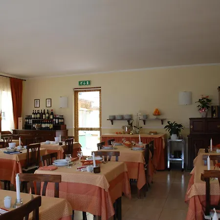 Hotel Primula 2*