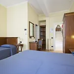 Hotel Primula 2*