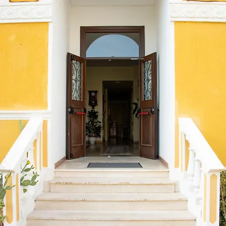 Ξενοδοχείο Primula 2*